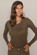 Elaine O-Ls Seamless Tee  |  Sea Turtle