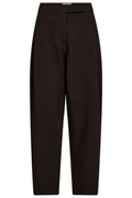Vola Carrot Pleat Pant 31560 | Dark Brown