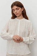 S241140 | White Silver