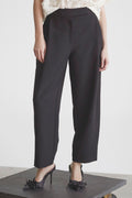 Vola Carrot Pleat Pant 31560 | Black