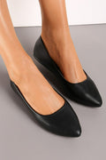 On Pointe | Black